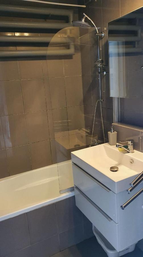 Apartament New Jork Ольштин Екстер'єр фото