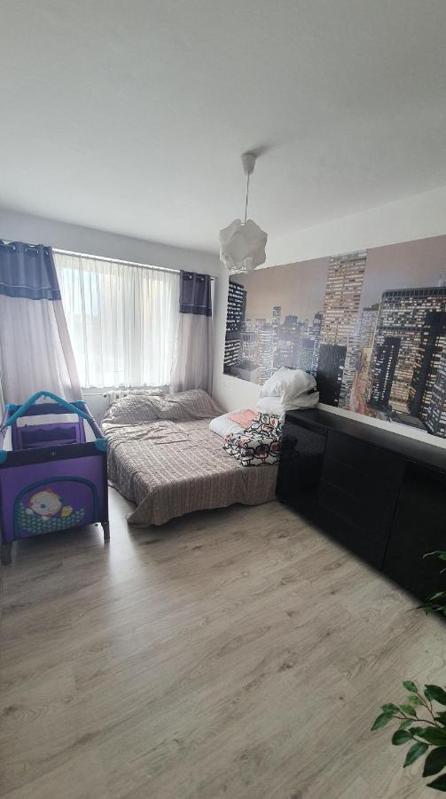 Apartament New Jork Ольштин Екстер'єр фото